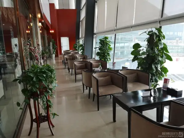 First Class Lounge (3rd Floor Northeast) – photos 4