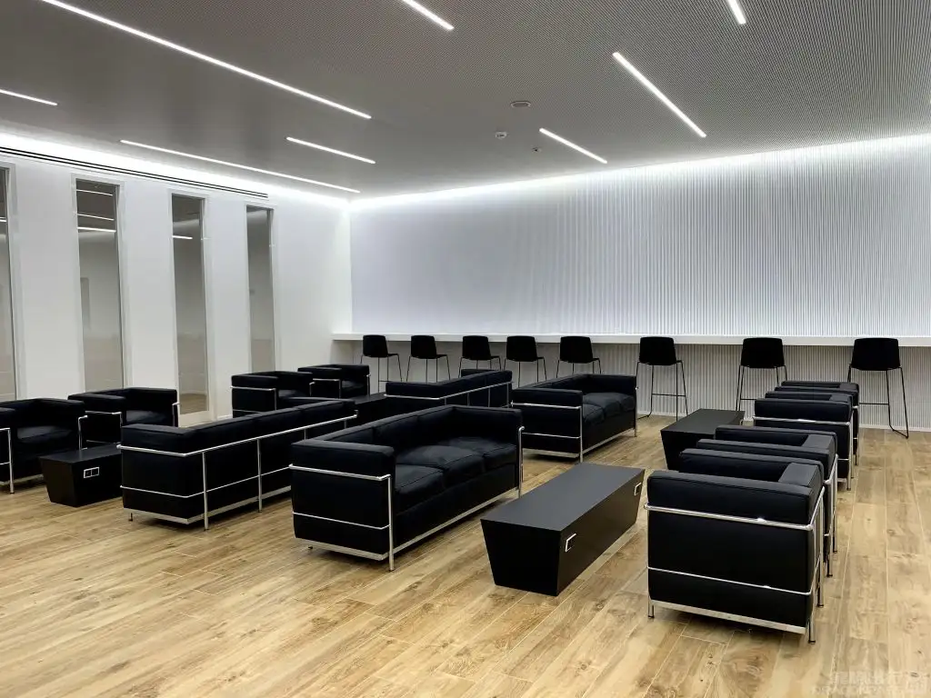 Prima Vista Lounge – photos 1