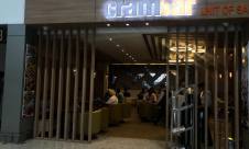 昌迪加尔机场The Cram Bar