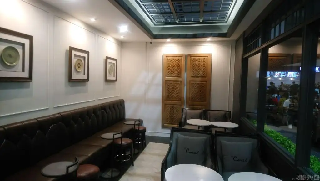 Coral Executive Lounge – photos 5