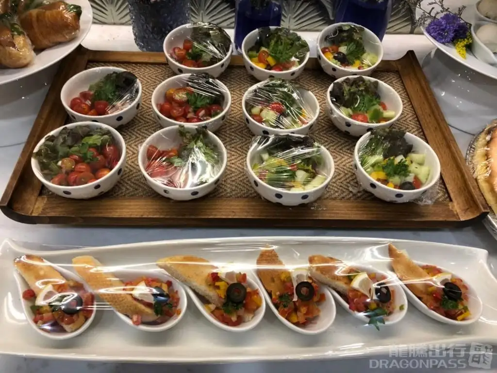 Coral Executive Lounge – photos 9