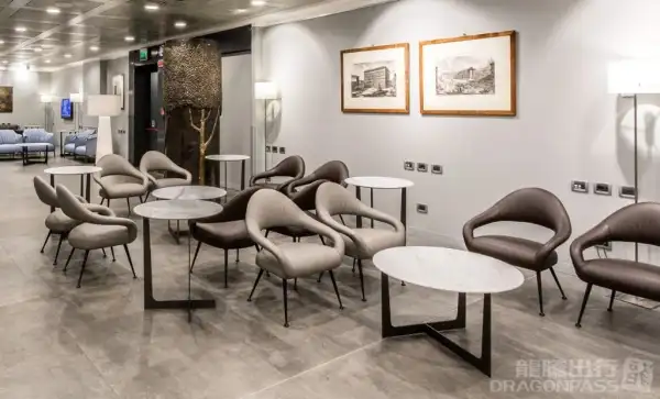 Piranesi Classic Lounge - 1
