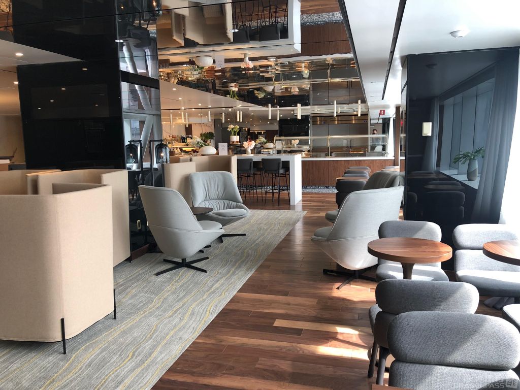 Primeclass Lounge — seating area