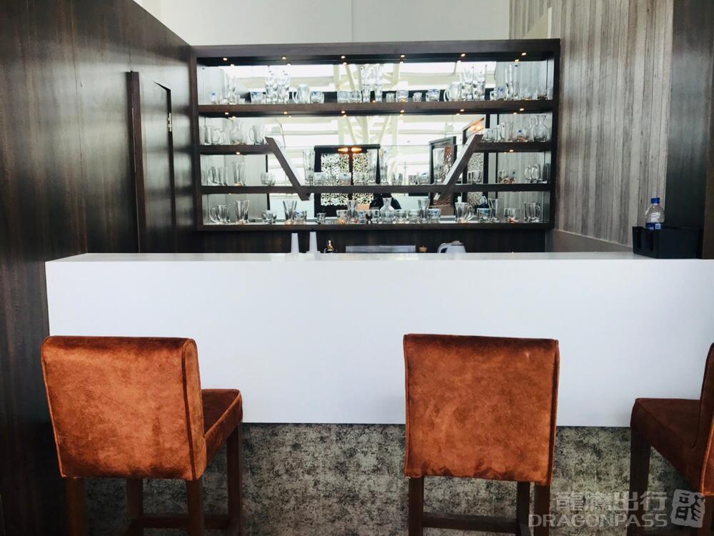Primus Lounge atmosphere, image 2