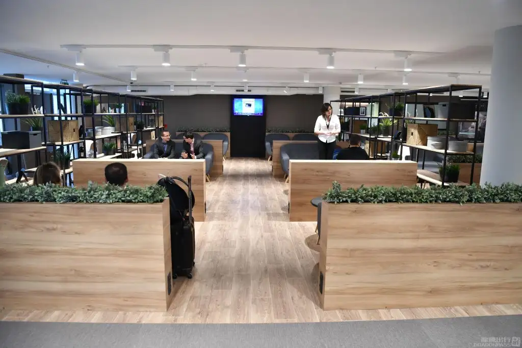 Premium Traveller Lounge – photos 2