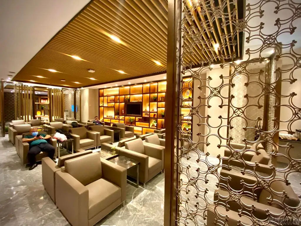 V9 Business Lounge – photos 9