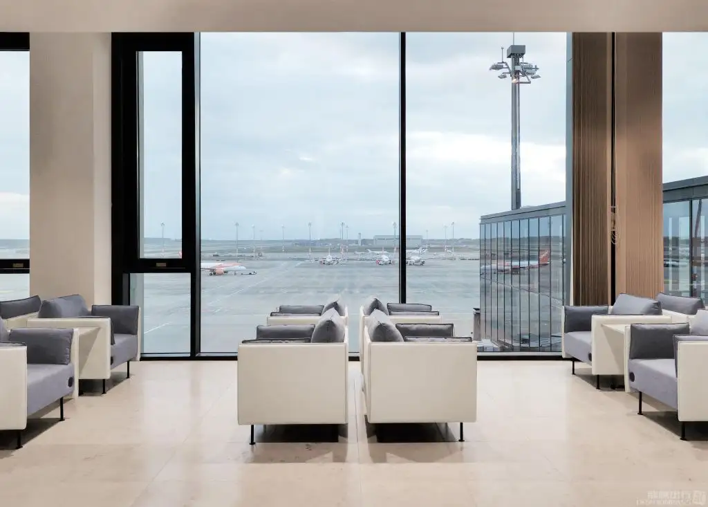 Lounge Tempelhof – photos 1