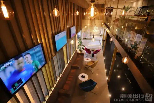 Majestic Lounge – photos 3