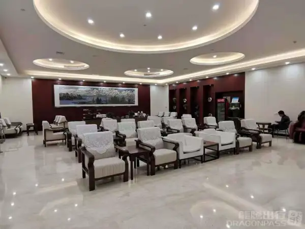 First Class Lounge – photos 3